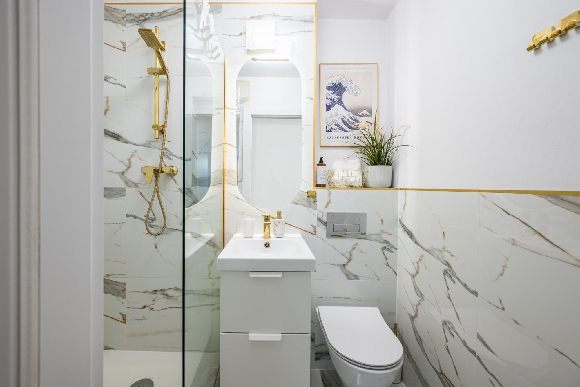 Gold Premium Central Suite 950 M To Central Station Parking Warsaw Luaran gambar
