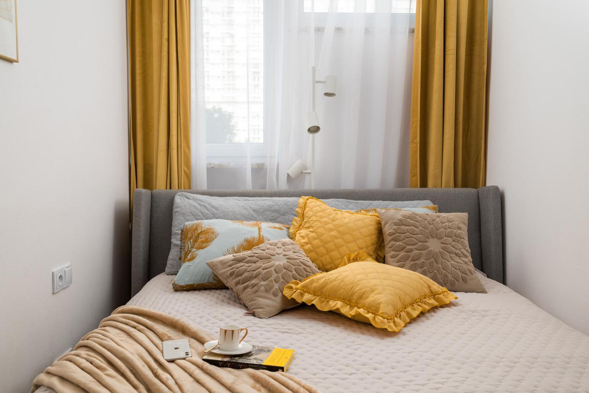 Gold Premium Central Suite 950 M To Central Station Parking Warsaw Luaran gambar