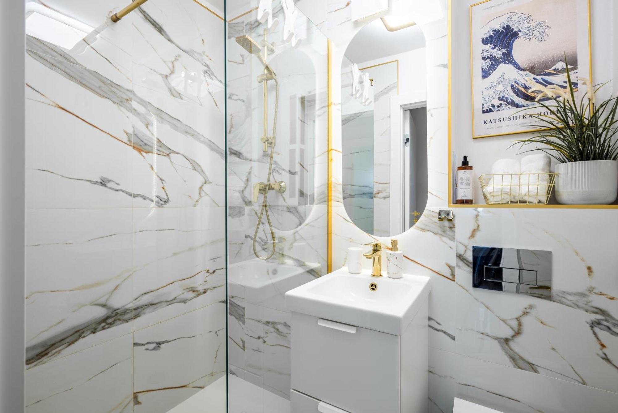 Gold Premium Central Suite 950 M To Central Station Parking Warsaw Luaran gambar